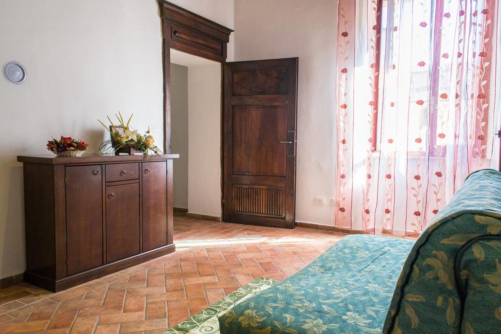 Appartamento Palazzo Sadun Pitigliano Eksteriør billede