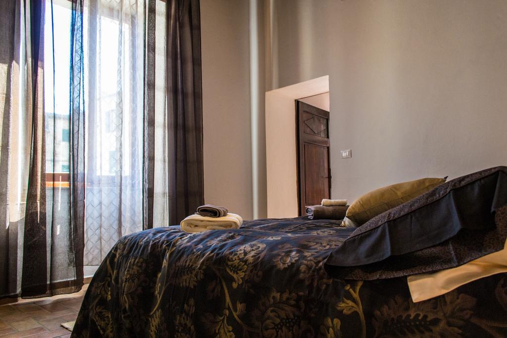 Appartamento Palazzo Sadun Pitigliano Eksteriør billede